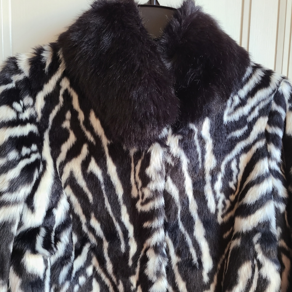 Sam Edelman Zebra Stripe Faux Fur Jacket - Picture 13 of 15